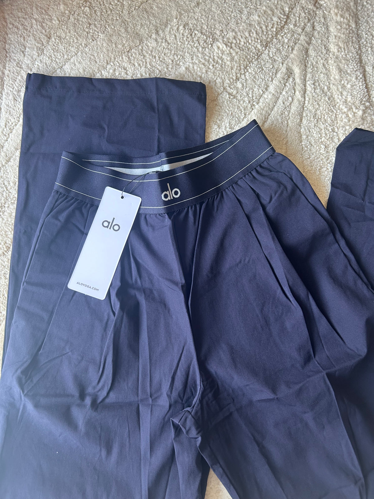 Alo trouses navy