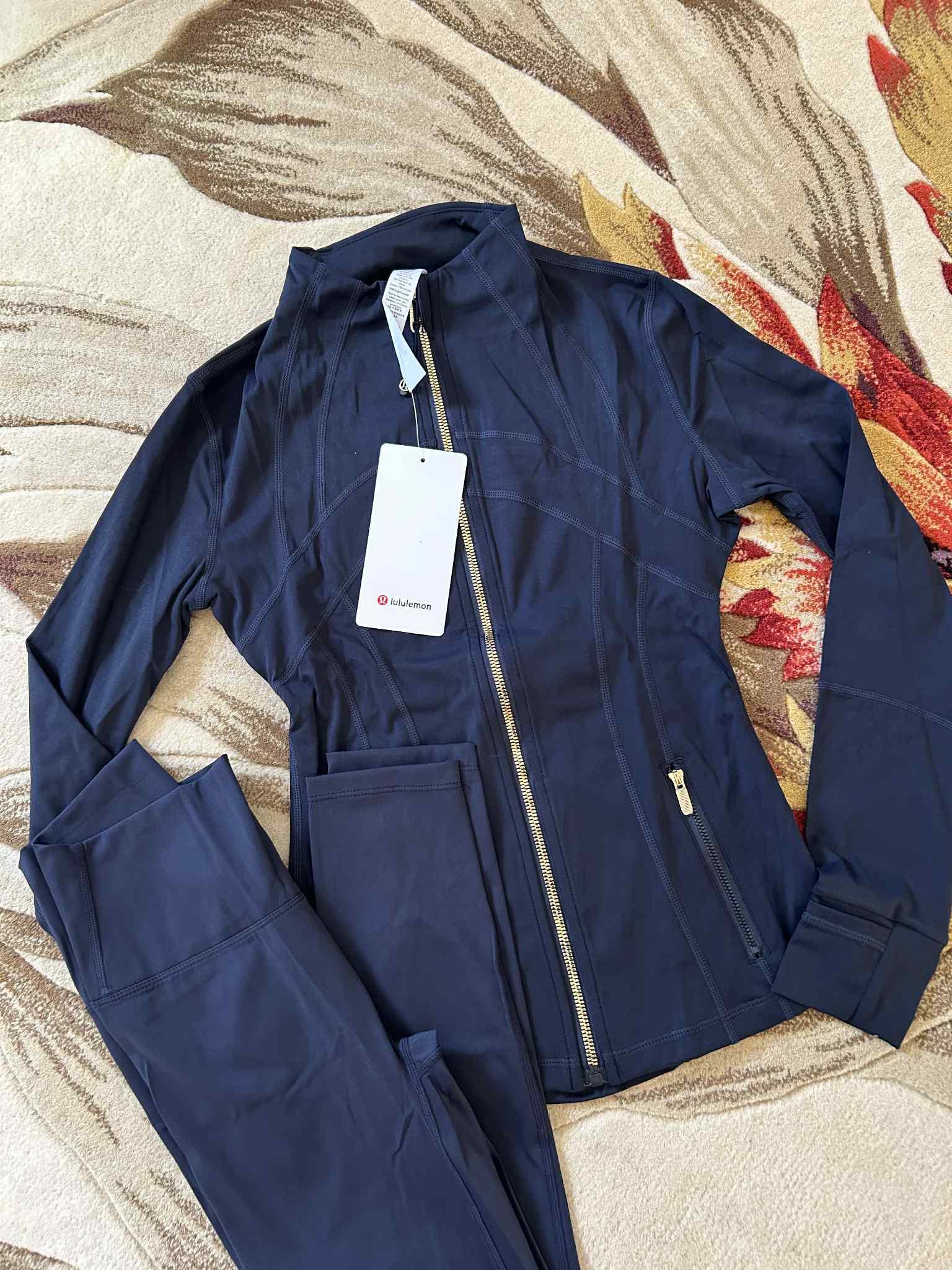 Navy lululemon leggings