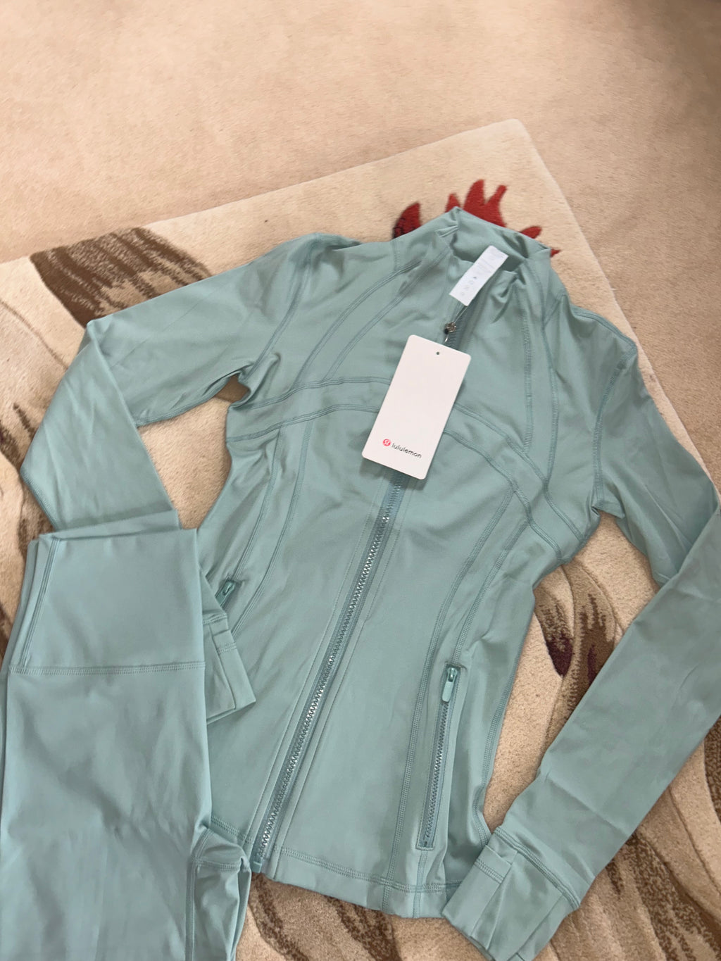Mint lululemon set