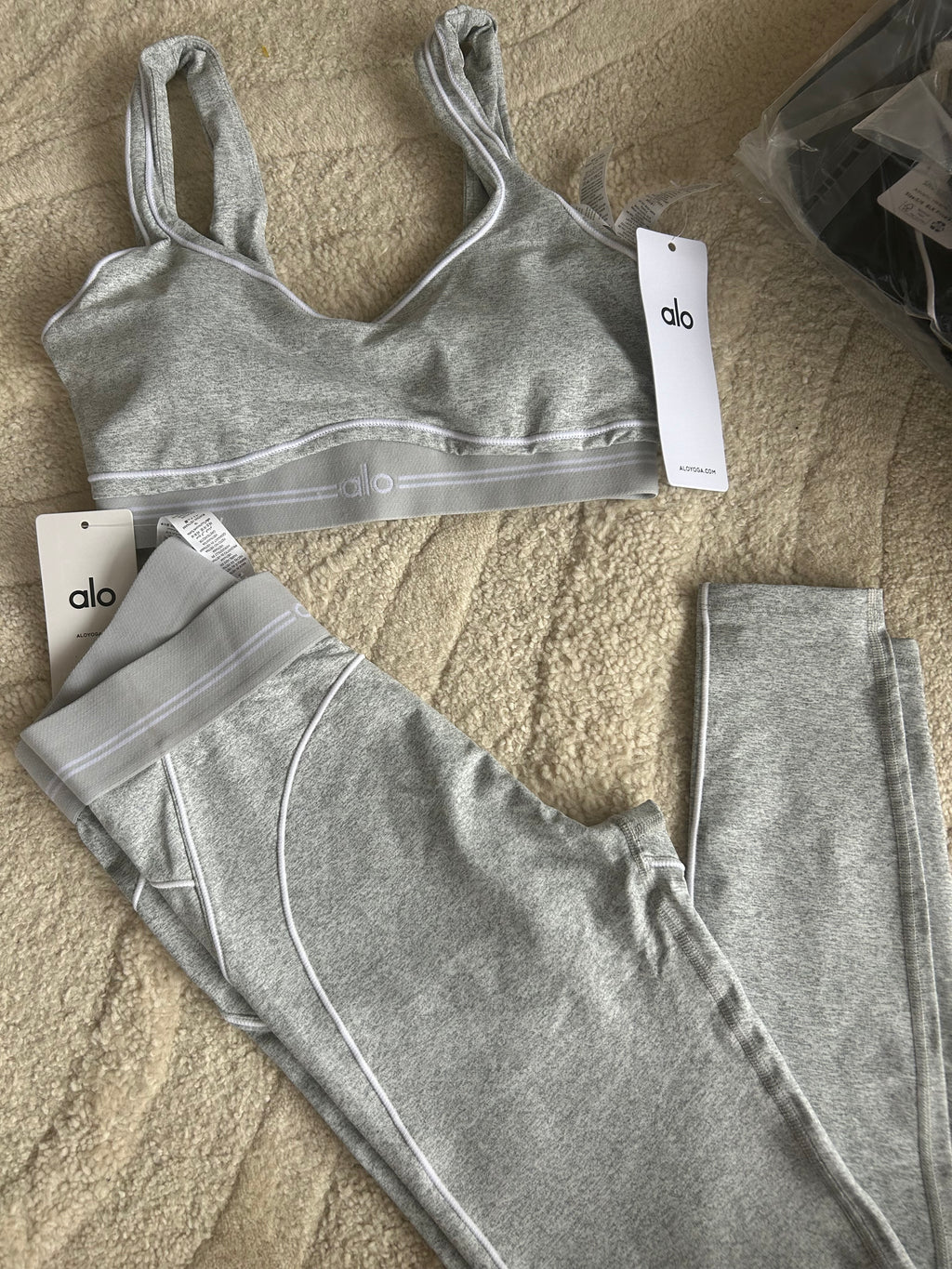 Grey Alo set