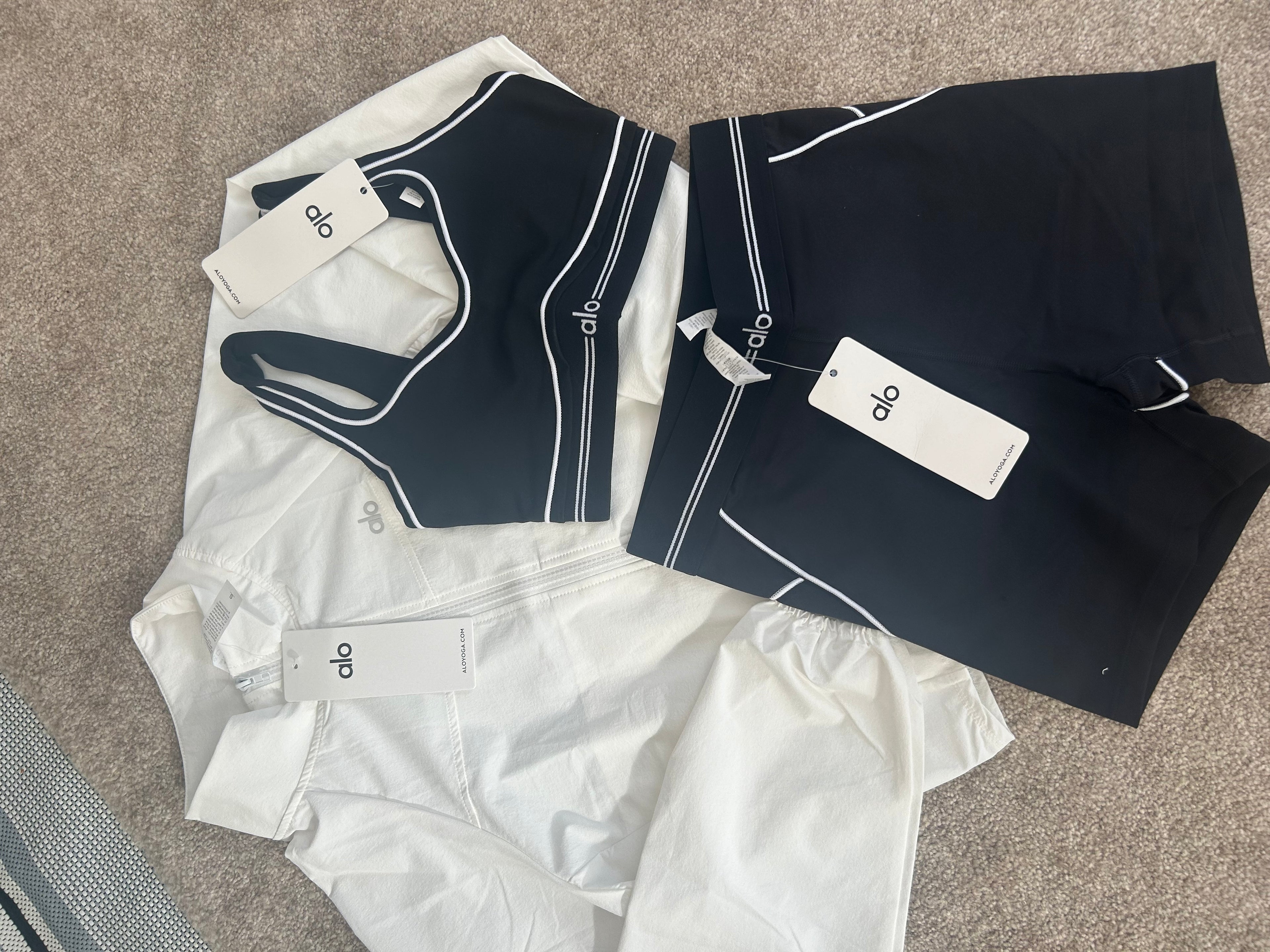 Alo shorts and top