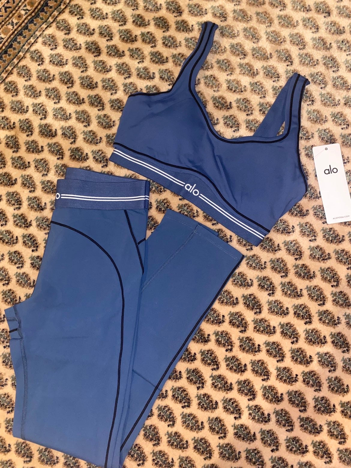 Navy Alo set